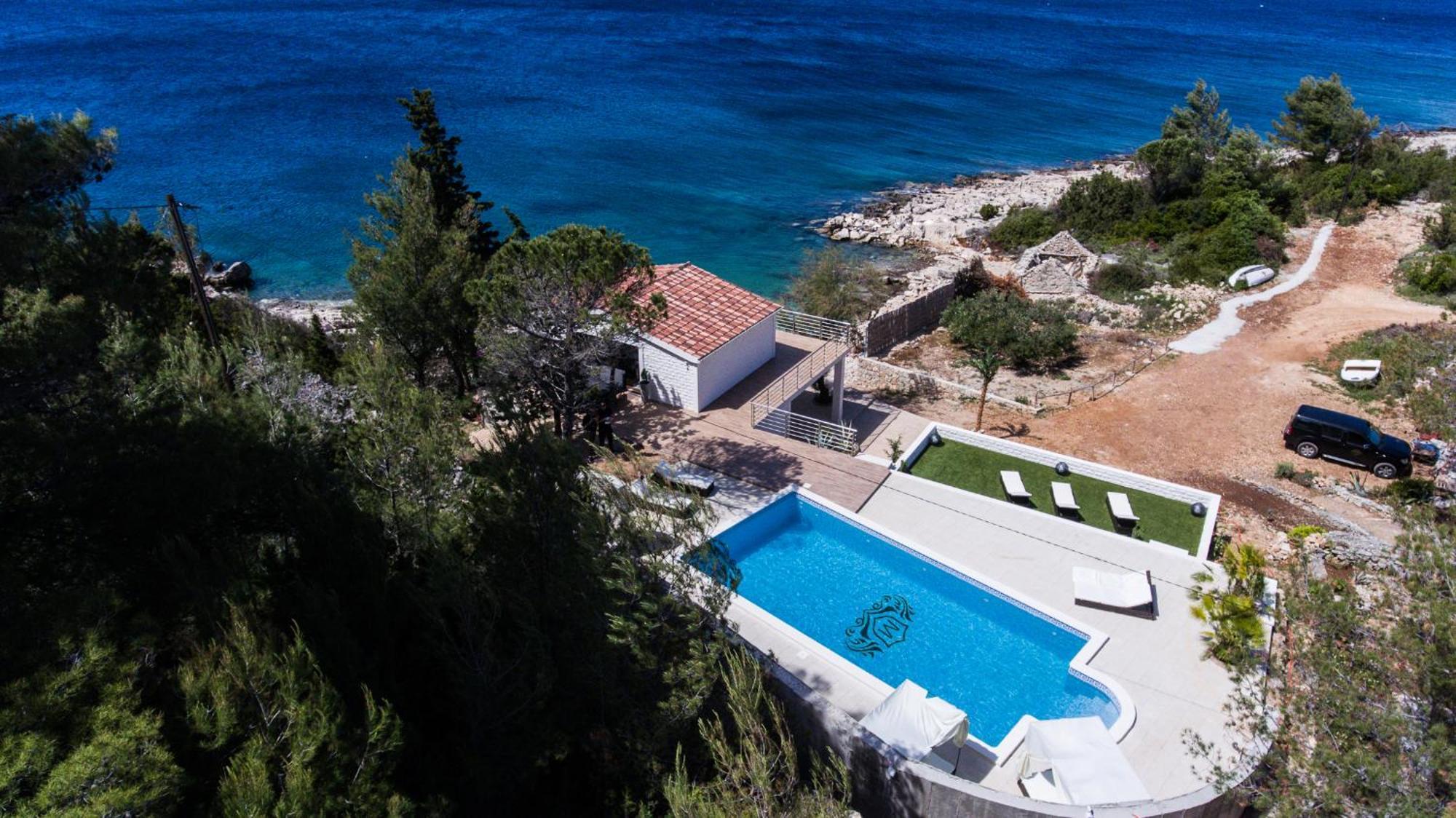 Villa Mendes Zastrazisce ภายนอก รูปภาพ