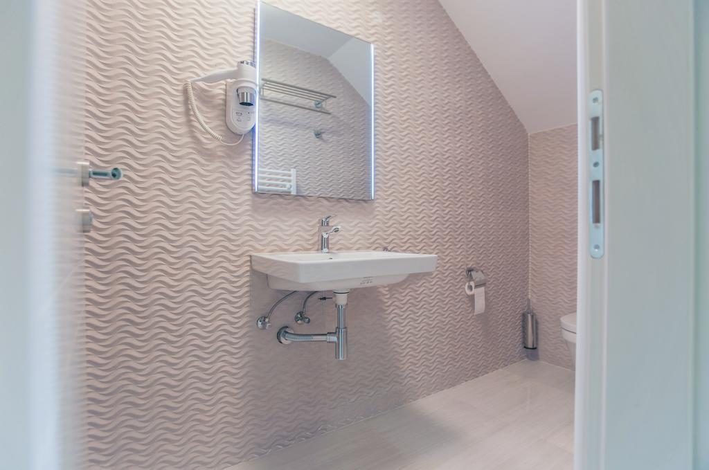 Villa Mendes Zastrazisce ภายนอก รูปภาพ